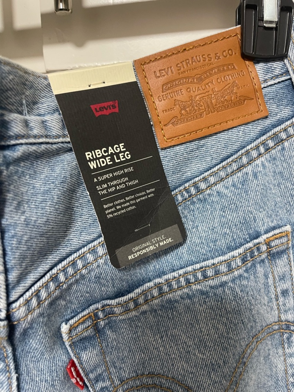 Levi’s Premium Ribcage Wide-Leg Jeans W30 L34 - Picture 8 of 10